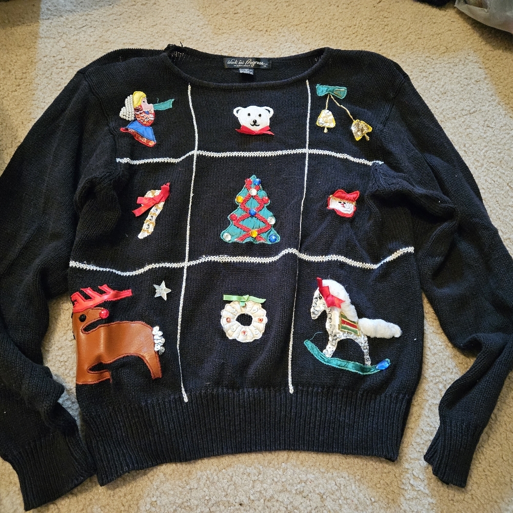 VTG Work In Progress Gladys Bagley Sequin Black Christmas Sweater  Large. 